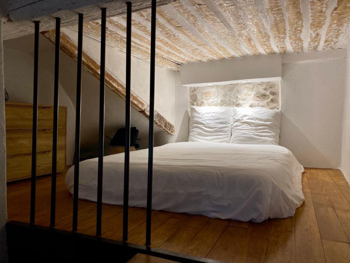Charmant Studio Vieil อองทีบส์ ภายนอก รูปภาพ
