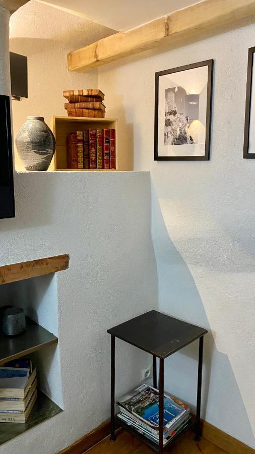 Charmant Studio Vieil อองทีบส์ ภายนอก รูปภาพ